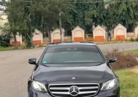 Foreign used 2017 Mercedes Benz E300 - 1/5