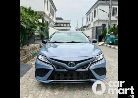 Foreign Used 2018 Toyota Camry SE Edition - 5/5