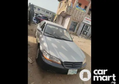 Clean 2001 Honda Accord - 5/5