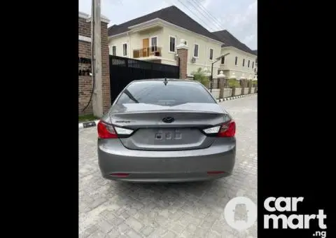 Tokunbo 2011 Hyundai Sonata (Limited) - 5/5