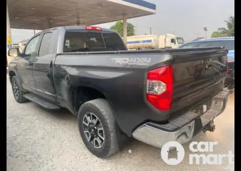 Tokunbo 2014 Toyota Tundra - 5/5