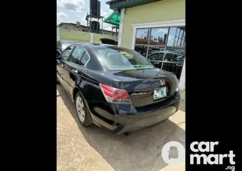 Nigerian Used 2010 Honda Accord - 5/5