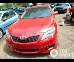 Used 2010 Toyota Camry SE - 3