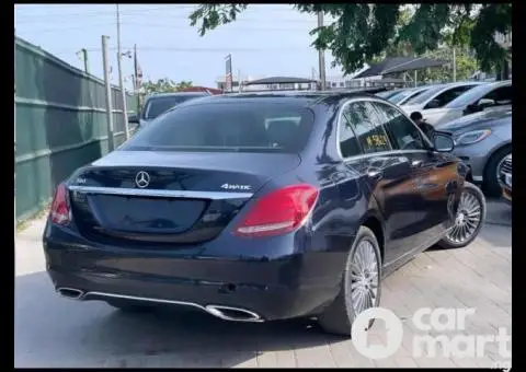 Tokunbo 2015 Mercedes Benz C300 (Luxury Edition) - 5/5