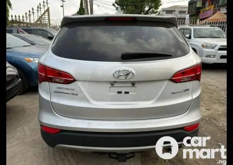 Tokunbo 2014 Hyundai SantaFe - 5/5