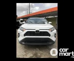 2019 Foreign-used Toyota RAV4 Limited