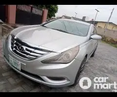 Registered Hyundai Sonata 2012