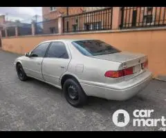 Used Toyota Camry 2001