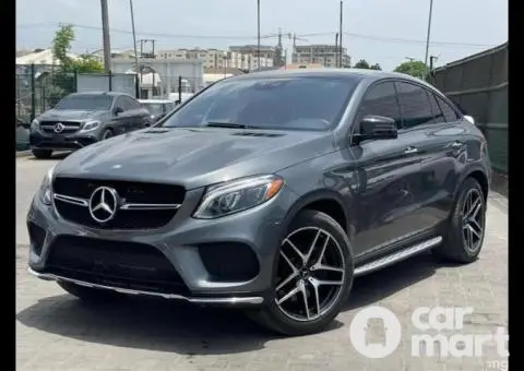 Tokunbo 2017 Mercedes Benz GLE43 - 3/5