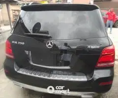 Mercedes Benz GLK 350 2015