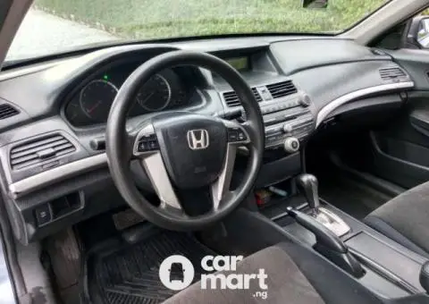 Used Honda Accord 2010 - 2/5