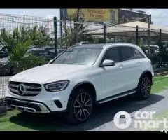 Pre-Owned 2016 Mercedes Benz GLC300 - 1