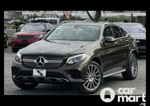 Tokunbo 2016 Mercedes Benz GLC300 (Coupe) - 3/5