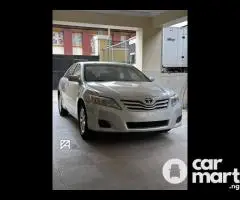 2010 Toyota Camry LE