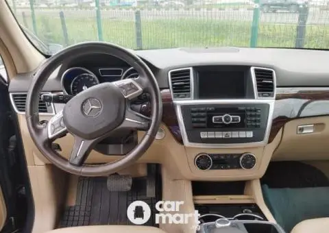 2013 Mercedes-benz ML350 - 3/5