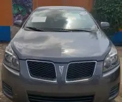 2009 Pontiac Vibe - 1