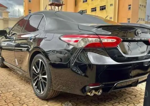 Foreign used 2019 Toyota Camry XSE - 5/5