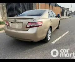 Foreign Used Toyota Camry 2010 - 5