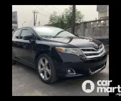 Tokunbo 2013 Toyota Venza