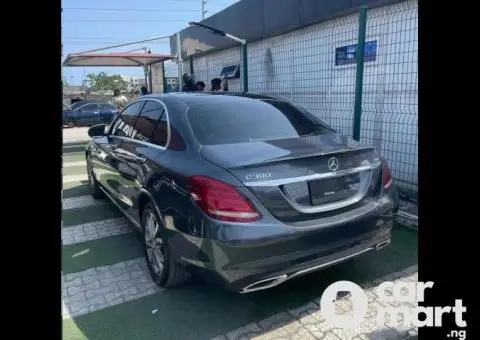 Tokunbo 2016 Mercedes Benz C300 - 5/5