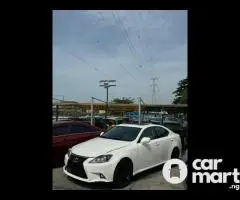 Pre-Owned 2007 Lexus IS250