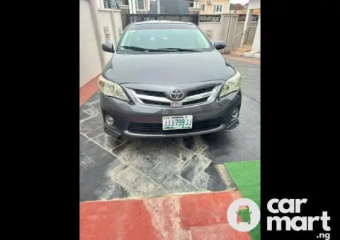 Toyota Corolla sport edition 2012 year model - 3/5