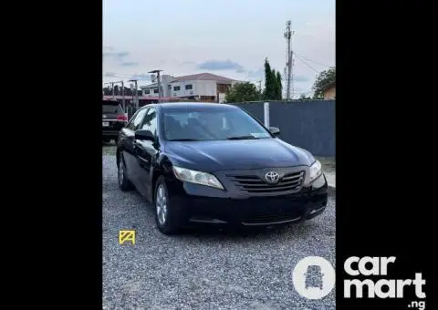 Used 2008 Toyota Camry LE - 1/5