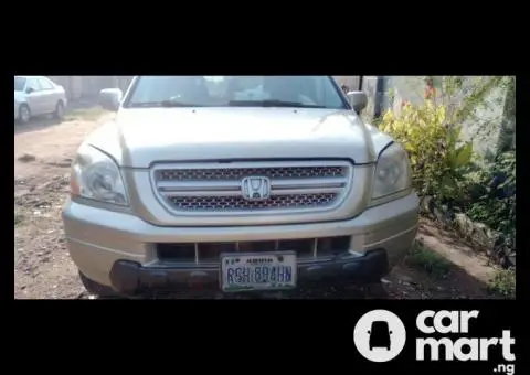 Used 2004 Honda Pilot - 1/5