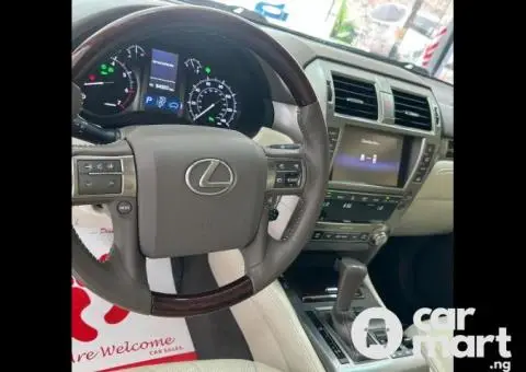 Tokunbo 2017 Lexus GX460 - 3/5