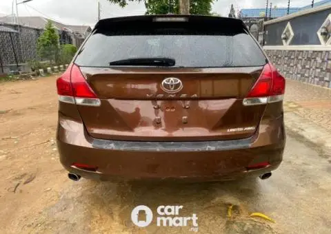 Tokunbo Toyota Venza 2014 - 2/5