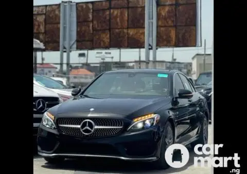 Tokunbo 2015 Mercedes Benz C400 - 2/5