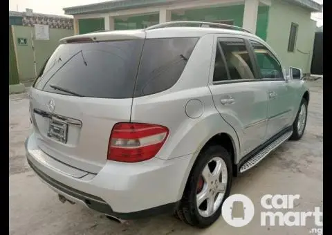 Registered 2007 Mercedes Benz ML350 - 2/5