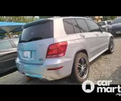 Mercedes Benz GLK350 2014 foreign used - 4