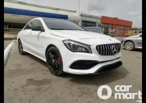 Used Mercedes Benz CLA250 - 2/5