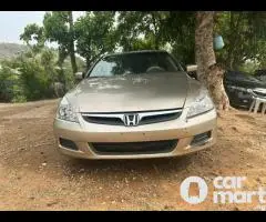 Super clean 2007 Honda Accord DC