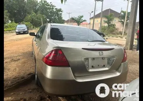 Super clean 2007 Honda Accord DC - 5/5