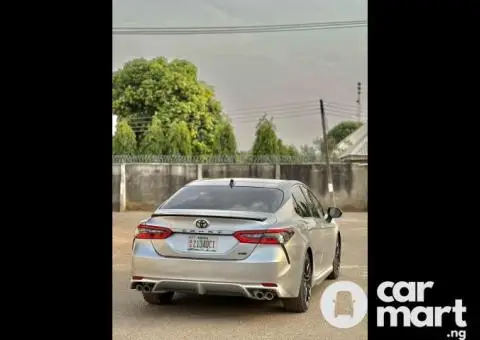 Foreign used 2021 Toyota Camry XSE - 5/5