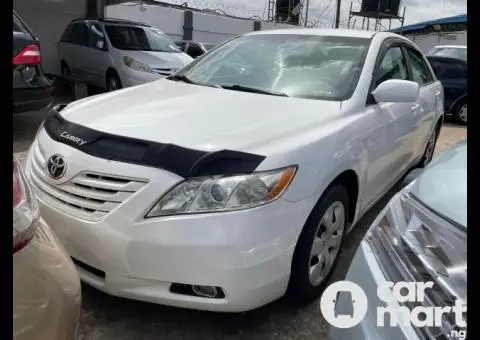 2008 Foreign-used Toyota Camry LE - 1/5