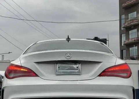 2016 Mercedes Benz CLA250 - 5/5