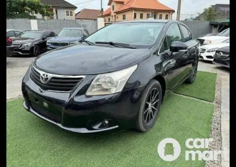 Toks 2011 Toyota Avensis Black - 1/5