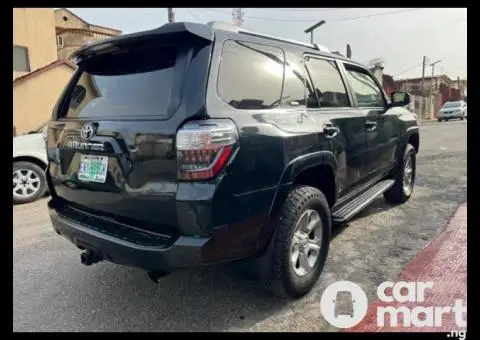 Pre-Owned 2015 Toyota 4Runner (SR5) - 5/5