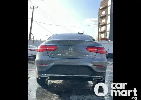 Tokunbo 2017 Mercedes Benz GLC300 (Coupe) - 5/5