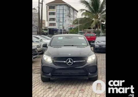 Tokunbo 2018 Mercedes Benz GLE43 - 3/4