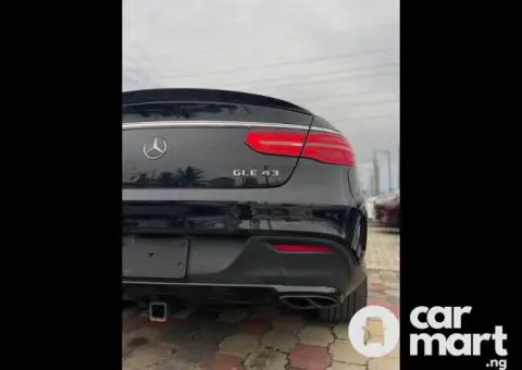 Tokunbo 2018 Mercedes Benz GLE43 - 4/4