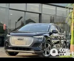 Brand new 2023 Audi Q5 E-Tron - 1