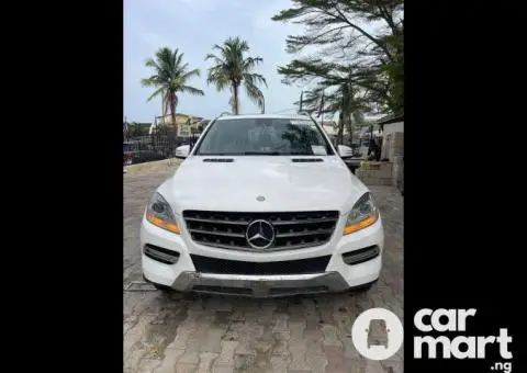 Tokunbo 2014 Mercedes Benz ML350 - 2/4