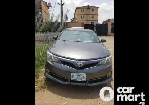 Toyota Camry 2012 - 1/5