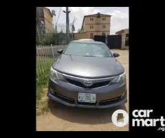 Toyota Camry 2012