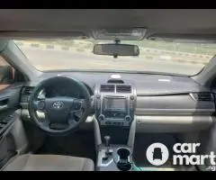 Toyota Camry 2012