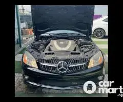 Tokunbo 2010 Mercedes Benz C300